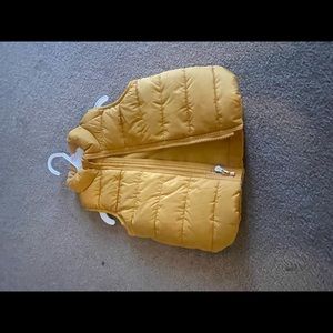 GAP puffer vest